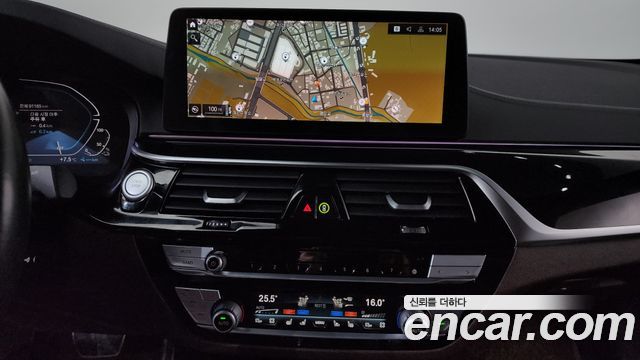 BMW 5-Series 530e M Sport