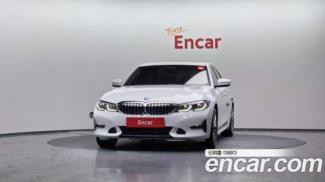 BMW 3-Series 320d Luxury