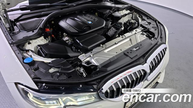 BMW 3-Series 320d Luxury