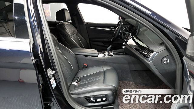 BMW 5-Series 530i M Sport Package