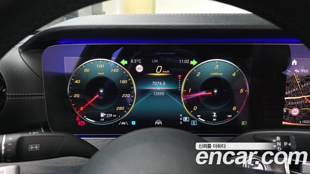 Mercedes-Benz E-Class E220d 4MATIC AMG Line