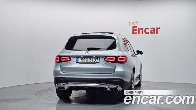 Mercedes-Benz GLC-Class GLC220 d 4MATIC