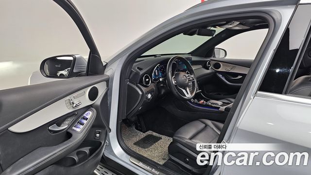 Mercedes-Benz GLC-Class GLC220 d 4MATIC