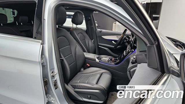 Mercedes-Benz GLC-Class GLC220 d 4MATIC
