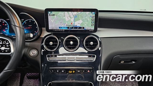 Mercedes-Benz GLC-Class GLC220 d 4MATIC