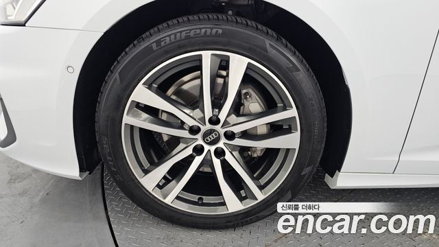 Audi A6 45 TFSI Premium
