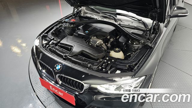 BMW 3-Series 320i M Sport