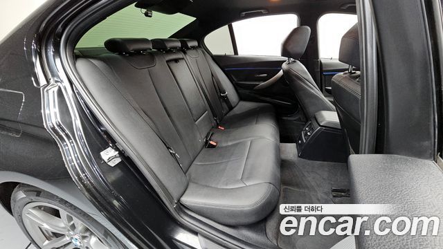 BMW 3-Series 320i M Sport