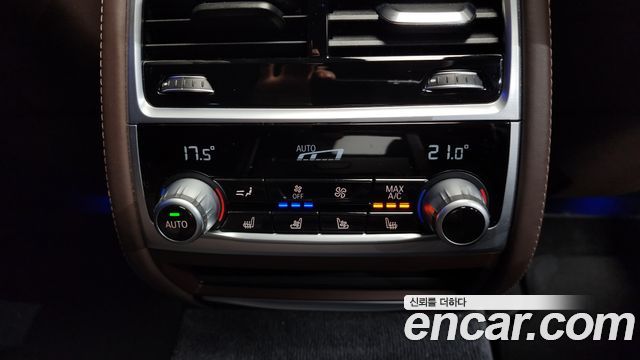 BMW 7-Series 740i M Sport