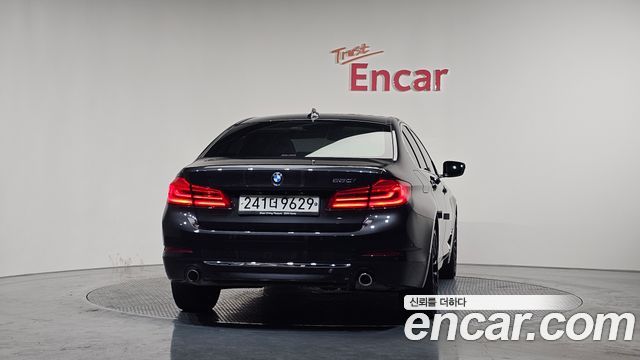 BMW 5-Series 530i Luxury Plus