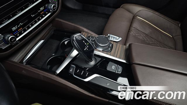 BMW 5-Series 530i Luxury Plus