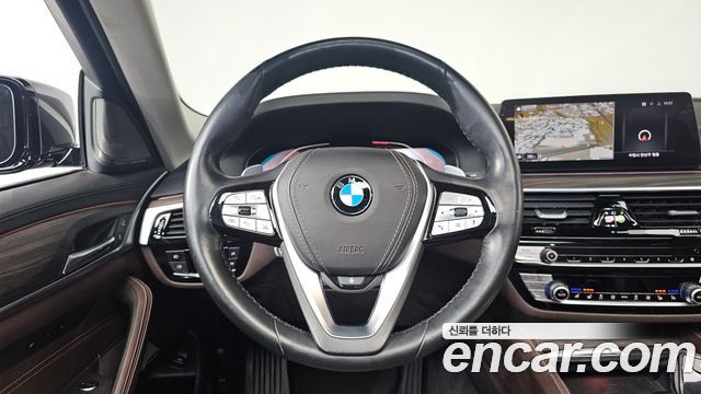 BMW 5-Series 530i Luxury Plus