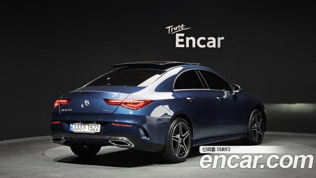 Mercedes-Benz CLA-Class CLA250 4MATIC