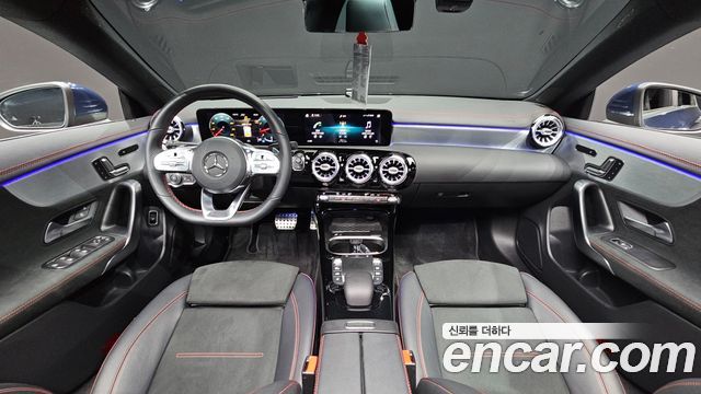 Mercedes-Benz CLA-Class CLA250 4MATIC