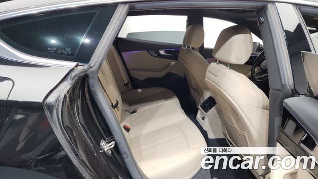 Audi A5 40 TFSI Quattro Premium Sportback