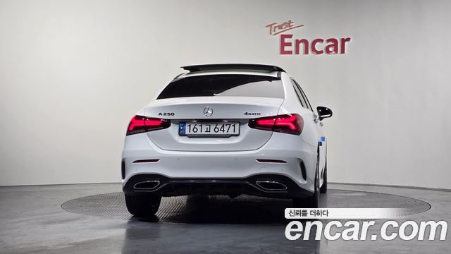 Mercedes-Benz A-Class A250 4MATIC Sedan