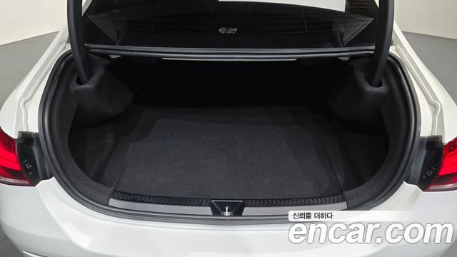 Mercedes-Benz A-Class A250 4MATIC Sedan
