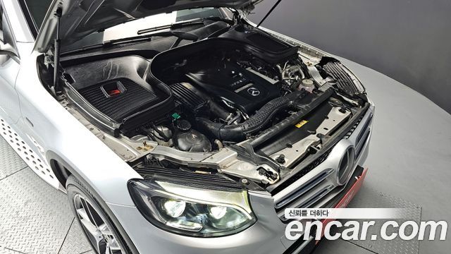 Mercedes-Benz GLC-Class GLC350e 4MATIC AMG Line