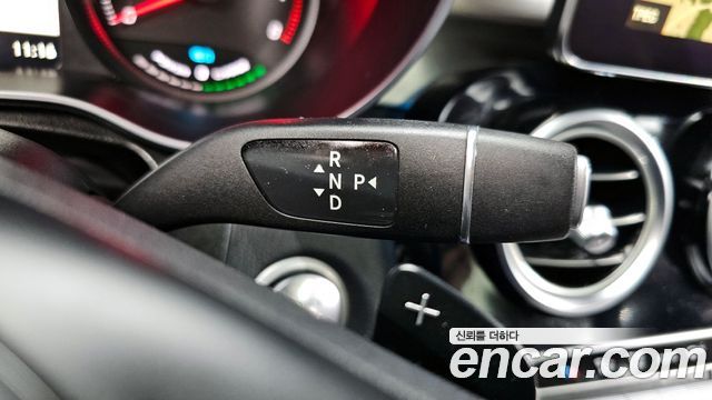 Mercedes-Benz GLC-Class GLC350e 4MATIC AMG Line