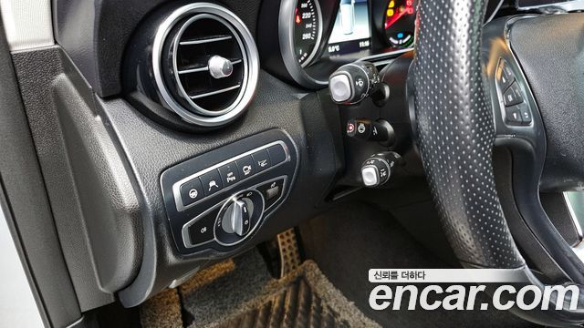 Mercedes-Benz GLC-Class GLC350e 4MATIC AMG Line