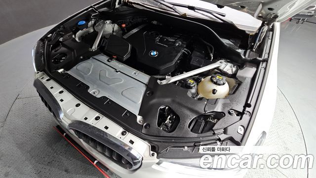 BMW X3 xDrive 20i M sports Online Exclusive Edition