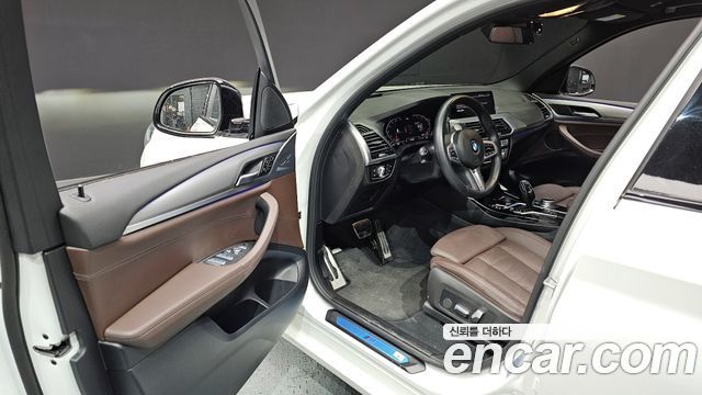 BMW X3 xDrive 20i M sports Online Exclusive Edition