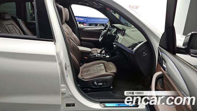 BMW X3 xDrive 20i M sports Online Exclusive Edition