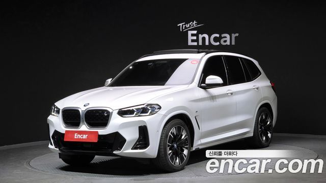 BMW iX3 M Sports
