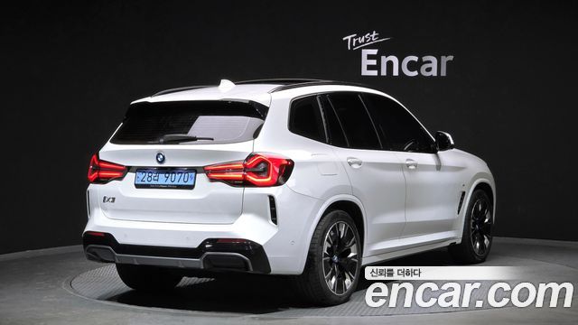 BMW iX3 M Sports