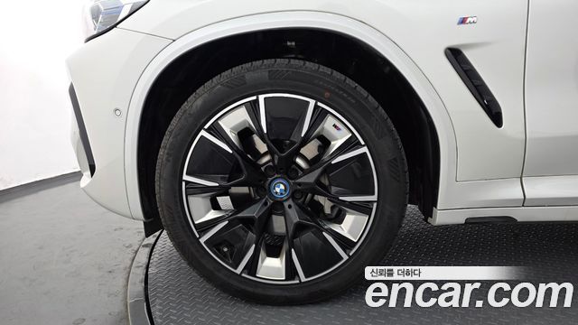 BMW iX3 M Sports
