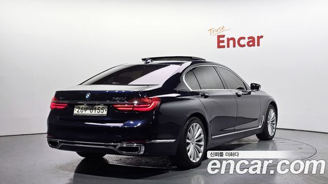 BMW 7-Series 740Li xDrive