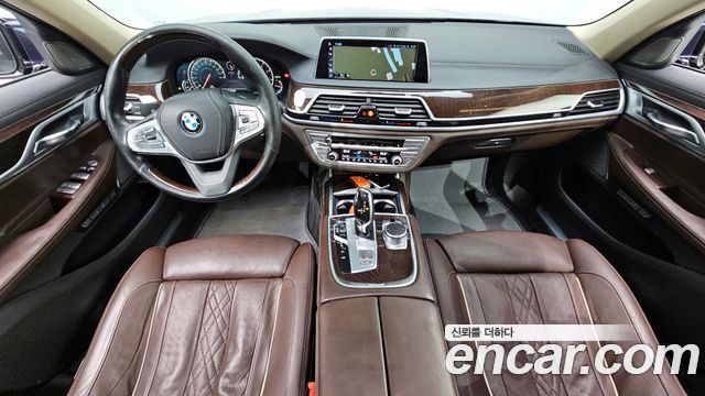 BMW 7-Series 740Li xDrive
