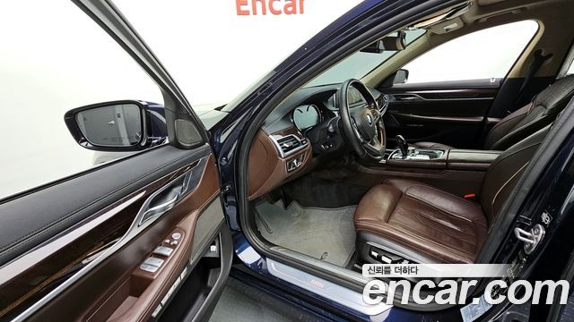 BMW 7-Series 740Li xDrive