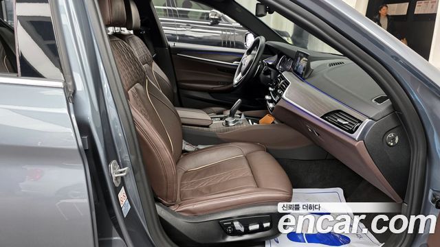BMW 5-Series 520d M Sport Package Plus