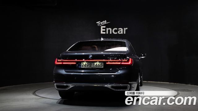 BMW 7-Series 730d xDrive Design Pure Excellence