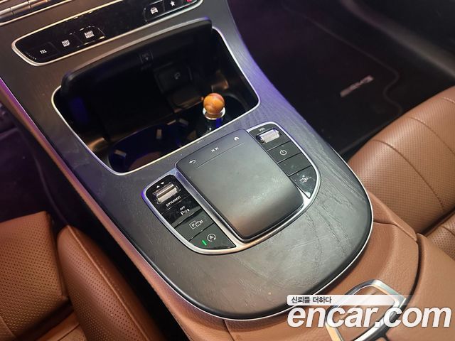 Mercedes-Benz E-Class E300d 4MATIC Coupe