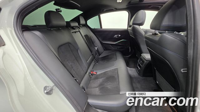 BMW 3-Series 320d M Sport