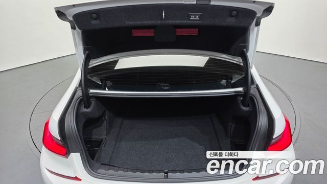 BMW 3-Series 320d M Sport