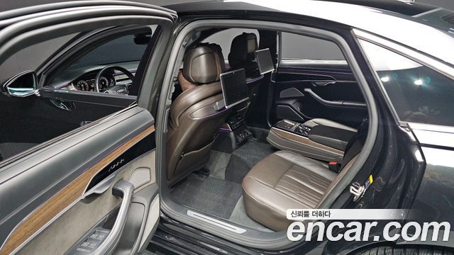 Audi A8 55 TFSI Quattro LWB
