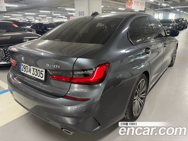 BMW 3-Series 320i M Sport