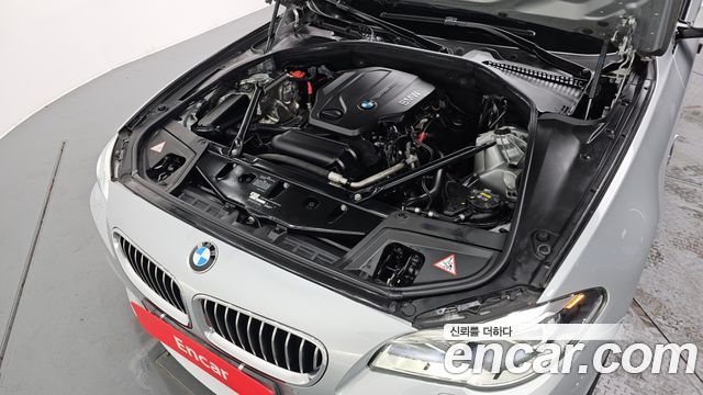 BMW 5-Series 520d xDrive M Aero Dynamic