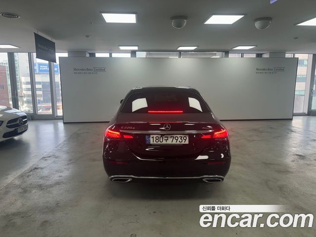 Mercedes-Benz E-Class E220d 4MATIC Exclusive
