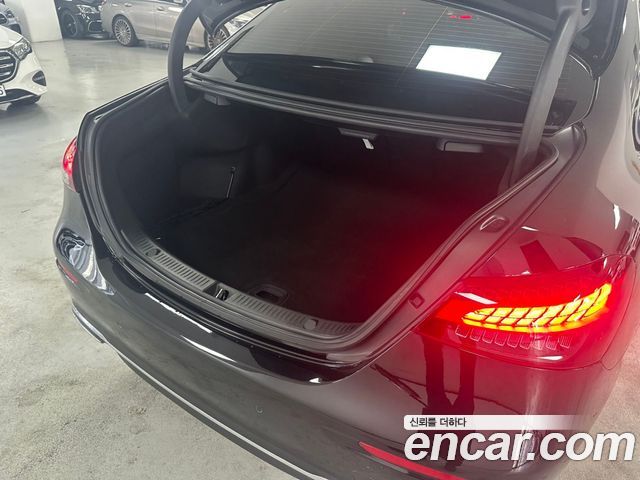 Mercedes-Benz E-Class E220d 4MATIC Exclusive
