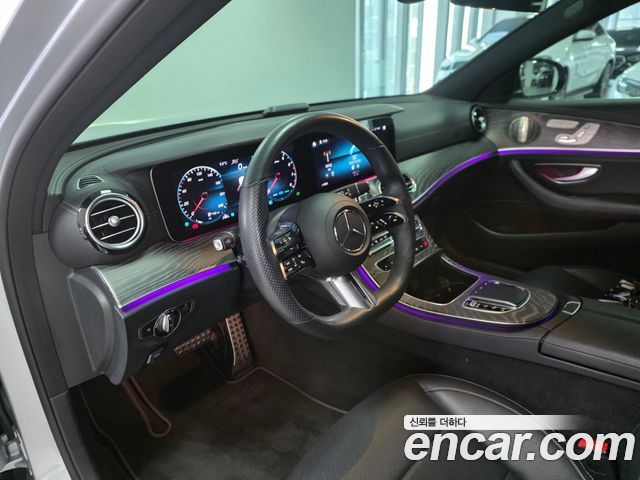 Mercedes-Benz E-Class E350 4MATIC AMG Line