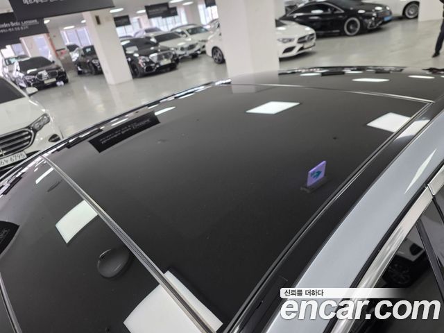 Mercedes-Benz E-Class E350 4MATIC AMG Line