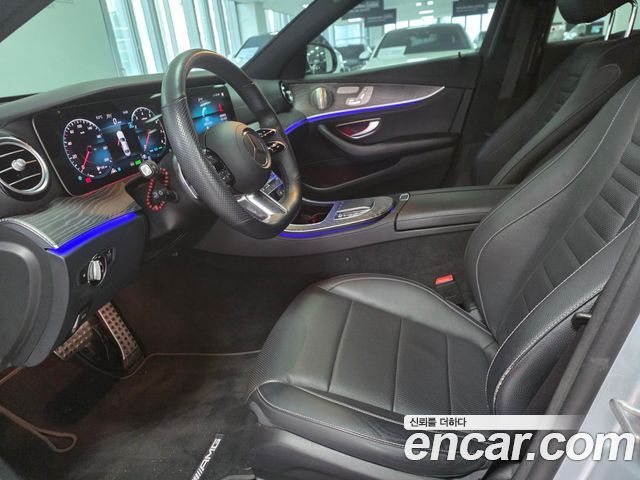 Mercedes-Benz E-Class E350 4MATIC AMG Line