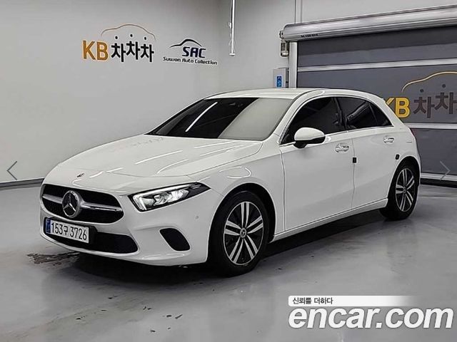 Mercedes-Benz A-Class A220 Hatchback