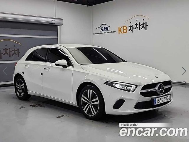Mercedes-Benz A-Class A220 Hatchback