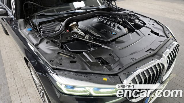 BMW 7-Series 740d xDrive Design Pure Excellence