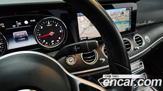 Mercedes-Benz E-Class E220d Avantgarde